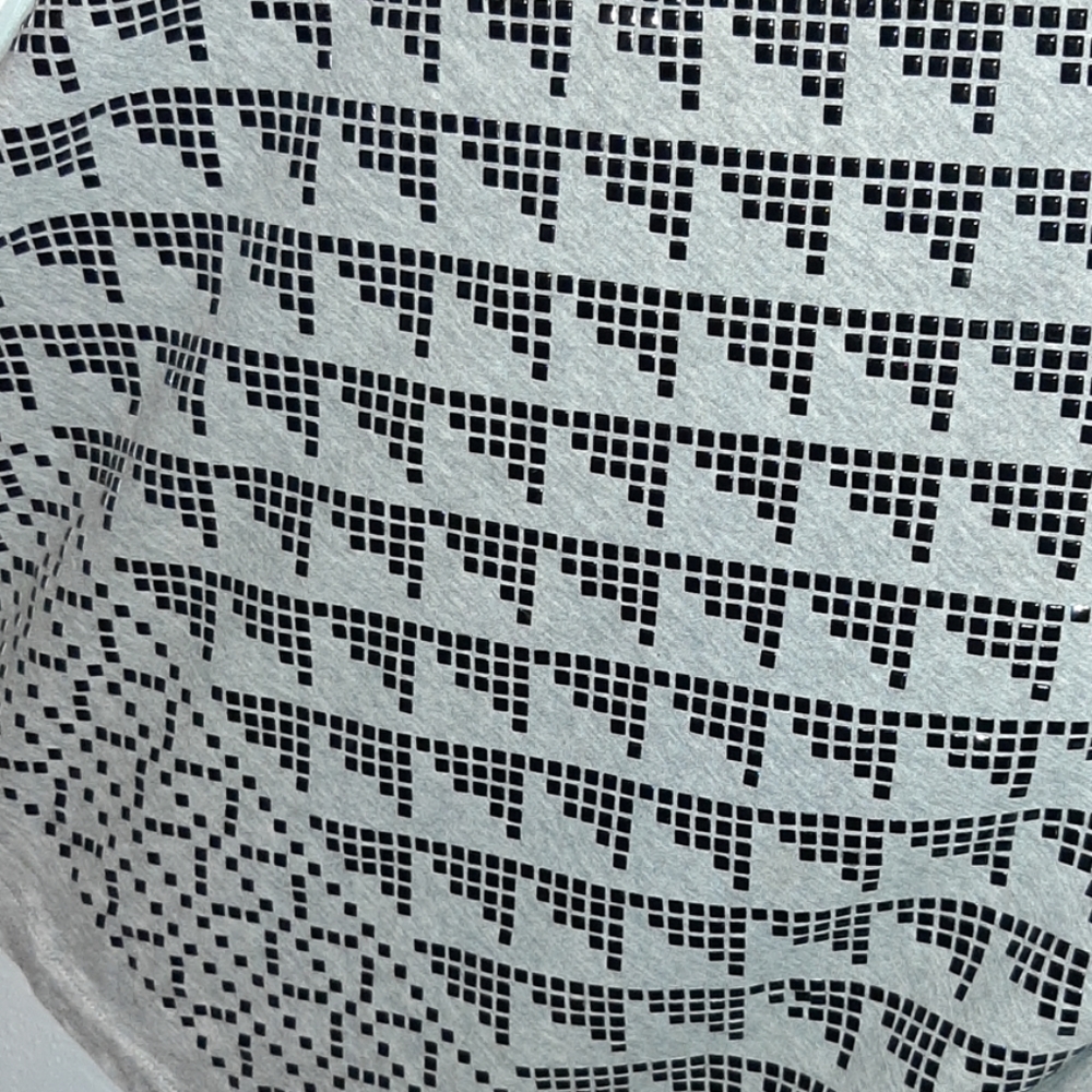 Top - Picture 3 of 6